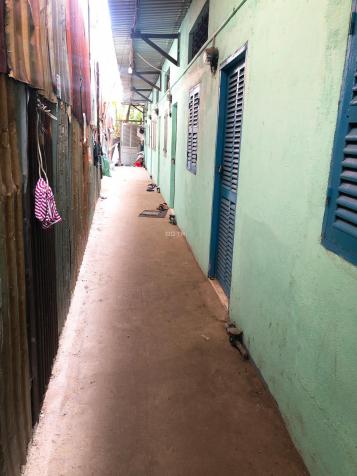Cho thuê nhà trọ hẻm xe hơi đường Nguyễn Văn Linh, Phạm Hùng, 20m2 Nhà trọ sạch sẽ, yên tĩnh