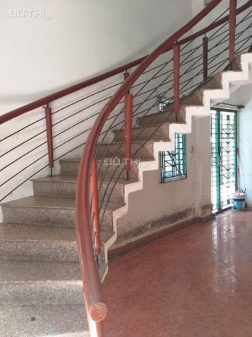 Còn 1 phòng cho (nam) thuê 12m2, giá 1tr8/th, sạch, đẹp, không chung chủ Quận 4, TP. HCM