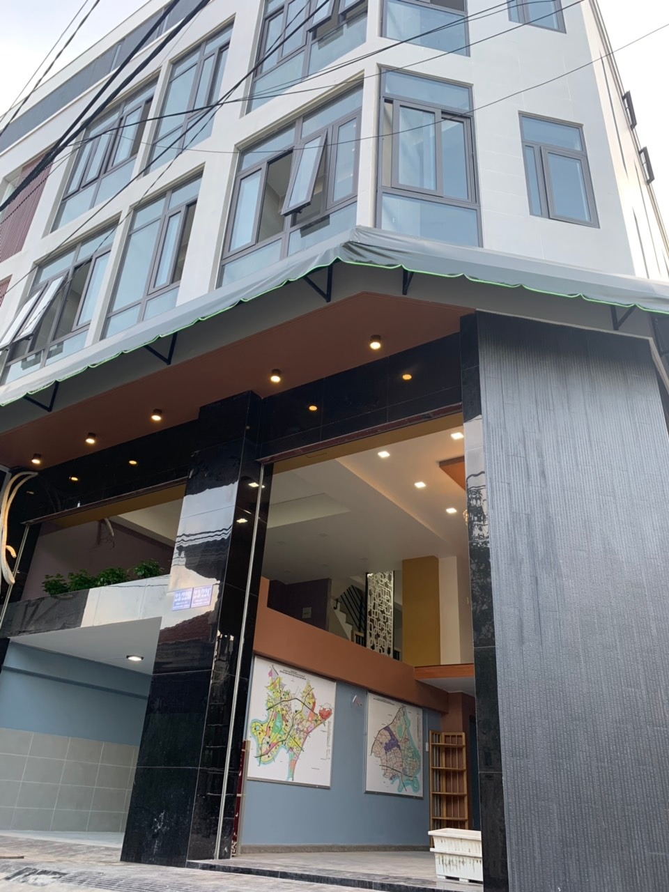 Phòng Gần Hiệp Bình , Full Nội Thất Gỗ, Máy Lạnh Có Sẵn, Dọn Ở Ngay