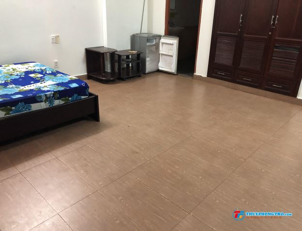 CĂN HỘ 40m2 rất đẹp, Đầy Đủ Nội thất, khu biệt thự Him Lam sang trọng