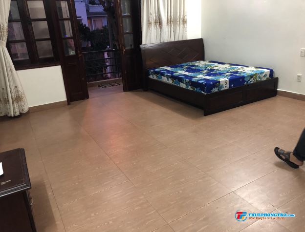 CĂN HỘ 40m2 rất đẹp, Đầy Đủ Nội thất, khu biệt thự Him Lam sang trọng