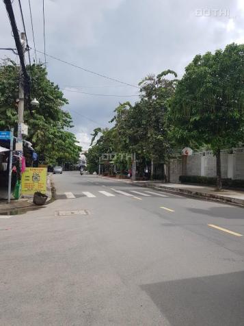 Bán nền biệt thự đường Nguyễn Hữu Dật, Q. Tân Phú, DT 10x18m, 12 tỷ thương lượng