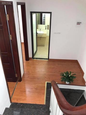 Chính chủ cần bán nhà ngõ 628 Hoàng Hoa Thám, DT 52m2 x 4T còn đẹp giá 4,3 tỷ