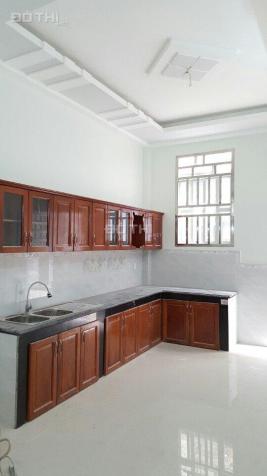 Mở bán dãy nhà 3 tấm 4x20m - Hẻm xe hơi - Cách chợ Hưng Long 500m - 1.8 tỷ - 0839331665