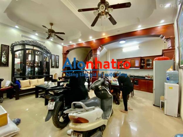 BÁN GẤP PHÂN LÔ LẠC TRUNG 51M2 4 TẦNG MT6M GARA 7 CHỖ ÔTÔ TRÁNH VỈA HÈ 5M CHỈ 7.2 TỶ HAI BÀ TRƯNG