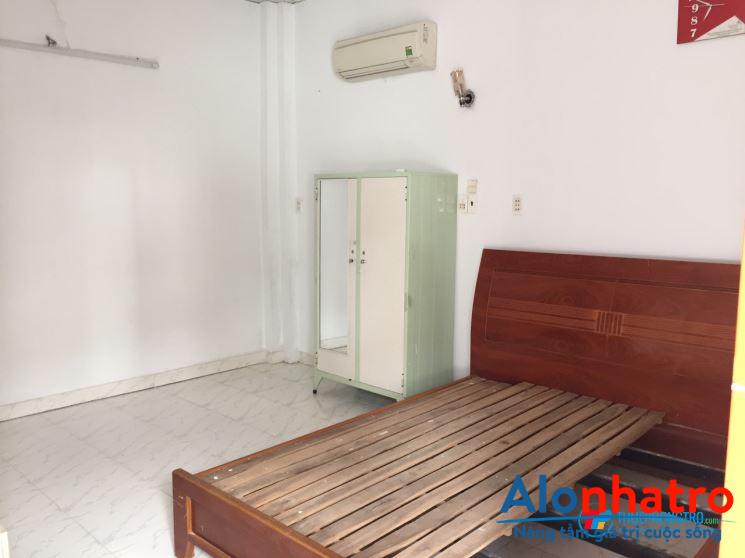 Cho thuê nhà Nguyên căn 100/17 Nguyễn Công Trứ, Quận 1