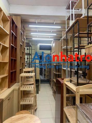 Mặt phố kinh doanh, Đê La Thành, Đống Đa, 41m2, 8.8 tỷ