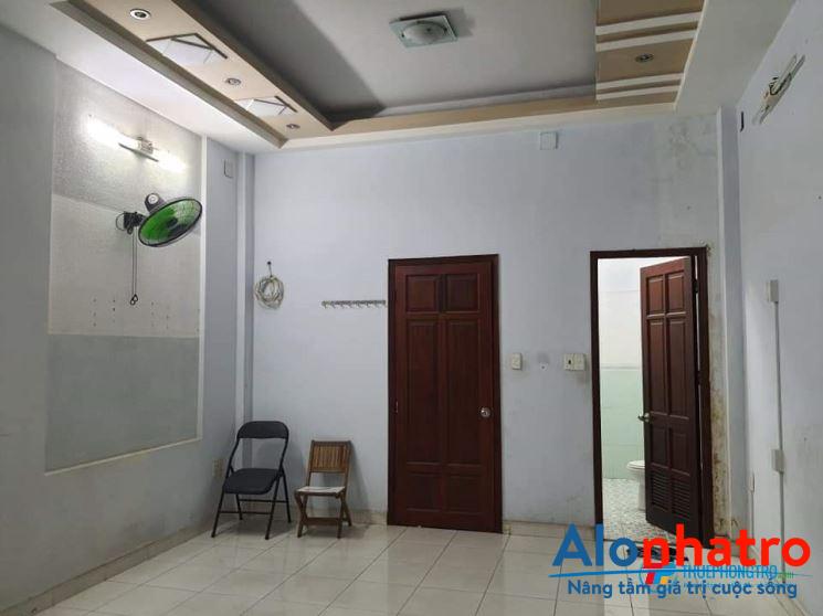 Phòng cho ở ghép tại trung tâm Tân Phú