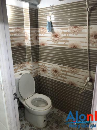 PHÒNG TRỌ RẤT ĐẸP: MÁY LẠNH + TỦ LẠNH, MÁY GIẶT, GÁC LỬNG + BẾP,.....GẦN AEON