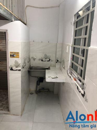 PHÒNG TRỌ RẤT ĐẸP: MÁY LẠNH + TỦ LẠNH, MÁY GIẶT, GÁC LỬNG + BẾP,.....GẦN AEON