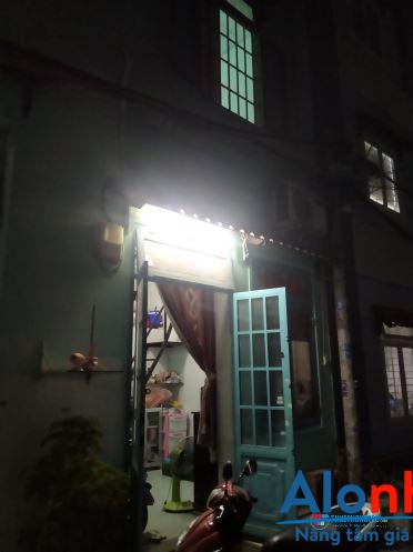 Cho thuê nhà, có gác , khu yên tĩnh