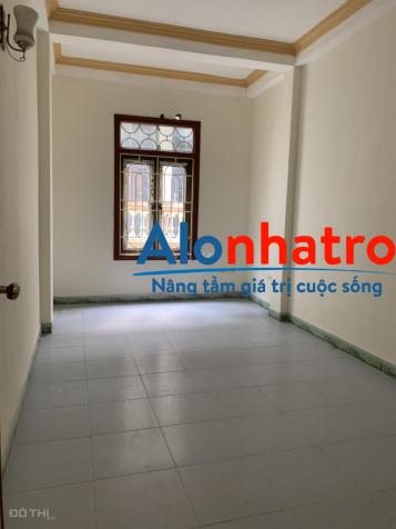 Cho thuê nhà riêng số 25 ngõ 420 Khương Đình, 50m2 x 3 tầng, 4 phòng ngủ, giá 8.5 tr/th