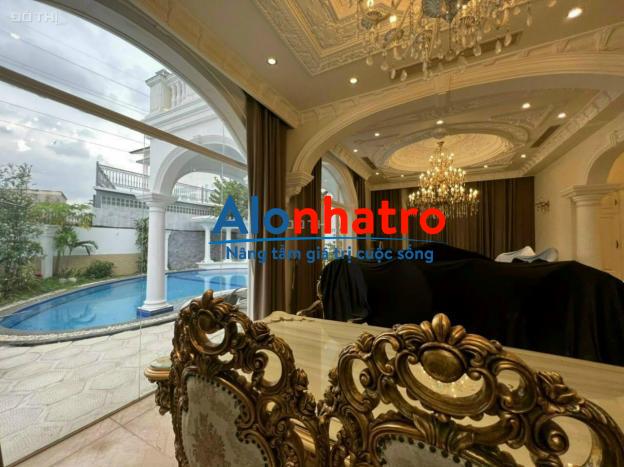 Cho thuê biệt thự hồ bơi sân vườn 600m2, giá 80tr/ tháng