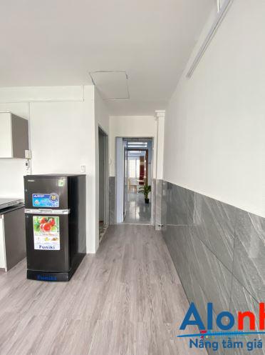 Cho thuê căn hộ Penthouse 1PN, 1PK ban công siêu vip mặt tiền đường lớn Phan Đình Phùng ,Phú Nhuận