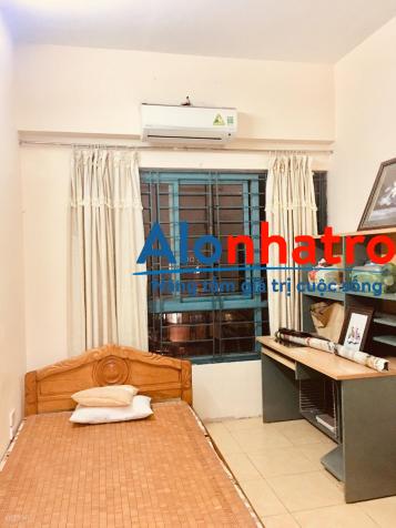 Cho thuê phòng riêng trong căn hộ 3pn chung cư 151 Nguyễn Đức Cảnh