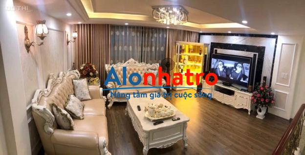 Cực hot! Bán nhà Văn Quán, Hà Đông, nội thất cao cấp, 59m2, chỉ 9 tỷ, 0974565623