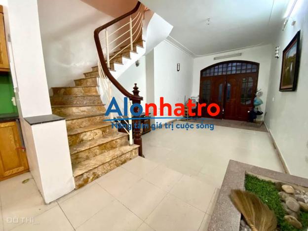 Cho thuê nhà riêng ngõ 521 cổ nhuế 50m2 4 tầng nhà nguyên bản cho thuê gía 10tr xem nhà ưng vào ở l