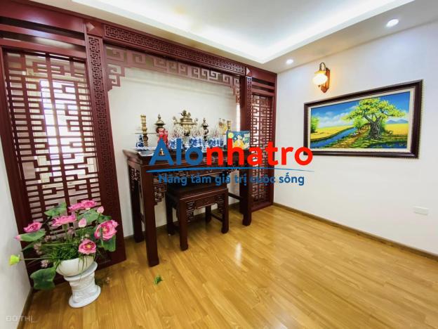 Nhà Quang Trung Hà Đông - Cạnh Bưu Điện 40m2, 5T, chỉ - 4 tỷ 5 - ô tô đỗ cửa LH 0936206176