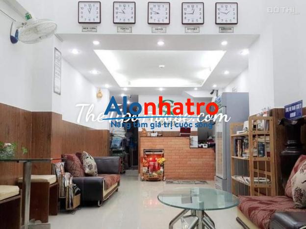 Sang khách sạn hxh khu trung tâm Phạm Ngũ Lão Q1