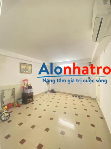 Bán nhà mặt phố Cầu Gỗ, Hoàn Kiếm, 7 tầng. 33 tỷ