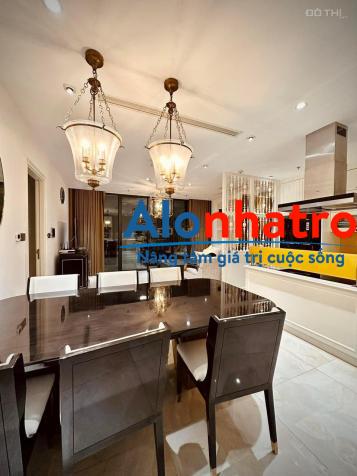 Cho thuê căn hộ Vinhome Ba Son 3PN full nội thất