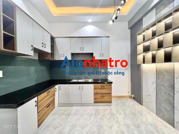 Cho thuê nhà chính chủ HXH 8m 324 Hoàng Văn Thụ, P4, TB (DTSD: 600m2 sàn/29.5tr/th)