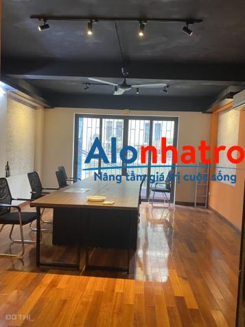 Cho thuê nhà phố Trung Kính 65m2, 5 tầng, 21 tr/th