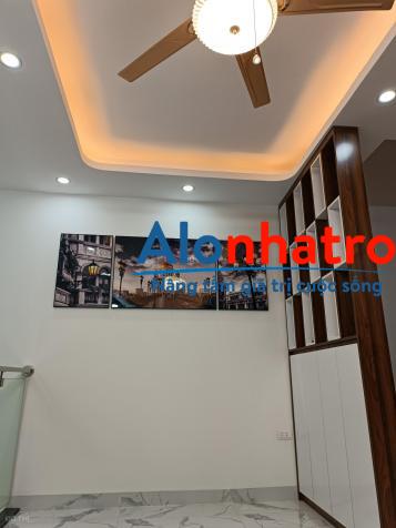 Nhà phố víp Nguyễn Sơn, Long Biên số 6 ngõ 99, 33m2x6T, 4.9 tỷ(chính chủ 100%)