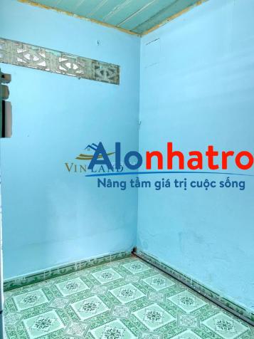 Cho thuê nhà 2PN có sân trồng rau nuôi gà gần chợ cổng 10 Long Bình