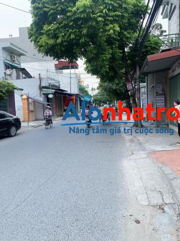 Cho thuê nhà 3 tầng mặt đường Khúc Thừa Dụ - Vĩnh Niệm - Thiên Lôi.