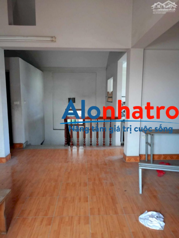 Cho thuê nhà Hà Huy Tập mt 8M mở trung tâm dạy học cực chuẩn