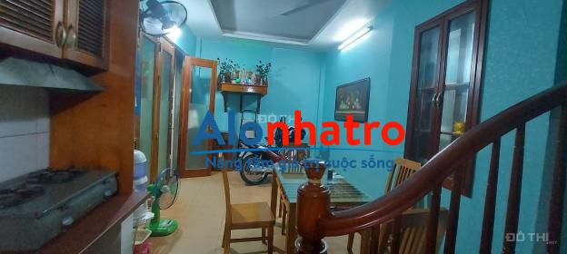 Bán nhà phố Nguyễn khánh toàn ô tô đỗ cửa. Diện tích 30m², 4 tầng, mặt tiền 6,3m, giá 3,5 tỷ.
