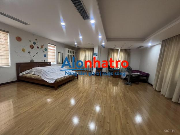 Chính chủ cho thuê biệt thự đơn lập căn góc Anh Đào nằm trong Khu đô thị Vinhomes Riverside