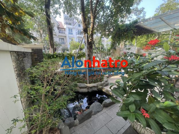Chính chủ cho thuê biệt thự đơn lập căn góc Anh Đào nằm trong Khu đô thị Vinhomes Riverside