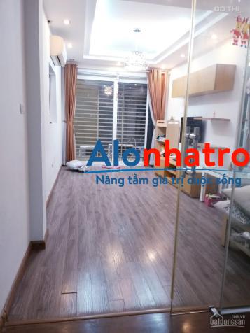 Cho thuê nhà 5 tầng 109 Âu Cơ vào luôn giá 11 triệu thương lượng.LH: 096573898