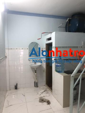 Cho thuê nhà CXPL B, 4x7m, 1 lầu 2 phòng, nhà mới!