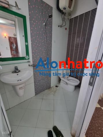 Cho thuê phòng 30m2 khép kín ở phạm tuấn tài full đồ, Tủ lạnh, giường ,tủ, kệ bếp như ảnh