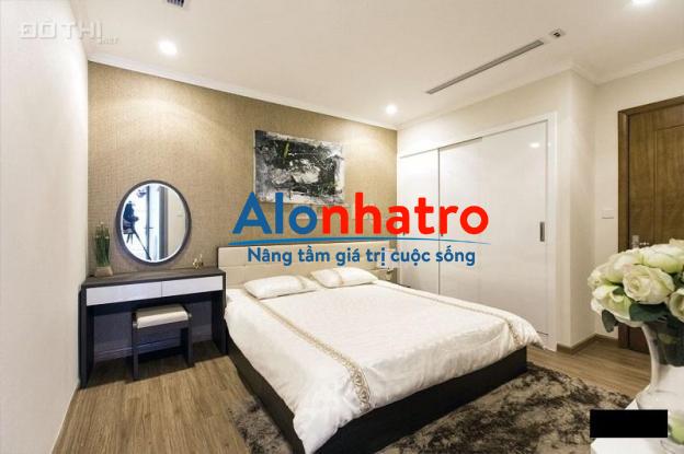 Gia đình cần tho thuê căn 4 phòng ngủ Park 7