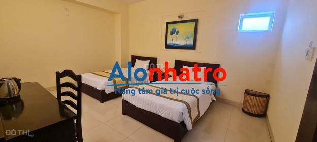 Khách sạn 3 sao cho thuê dài hạn chỉ với giá 1 sao