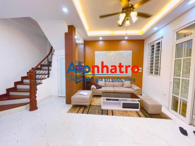 NHÀ ĐẸP THỤY KHUÊ - HỒ TÂY LỘNG GIÓ - MẶT TIỀN RỘNG - NGÕ BA GÁC PHI - HAI THOÁNG - CHỈ 5 PHÚT RA Đ
