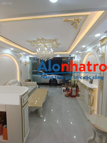 NHÀ MỚI - PHÂN LÔ VIP - HOÀNG CẦU - VỈA HÈ - Ô TÔ TRÁNH - ĐỖ CỬA NGÀY ĐÊM