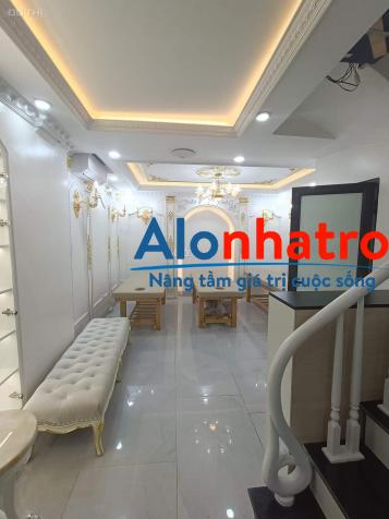 NHÀ MỚI - PHÂN LÔ VIP - HOÀNG CẦU - VỈA HÈ - Ô TÔ TRÁNH - ĐỖ CỬA NGÀY ĐÊM