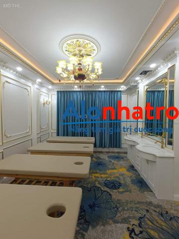 NHÀ MỚI - PHÂN LÔ VIP - HOÀNG CẦU - VỈA HÈ - Ô TÔ TRÁNH - ĐỖ CỬA NGÀY ĐÊM