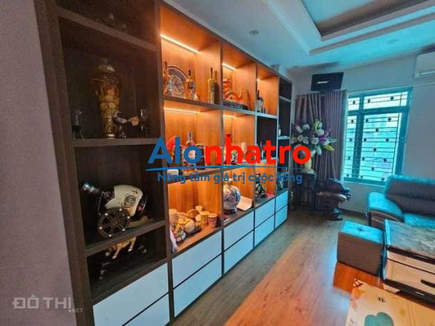 Nhà Yên Hoa, Hồ Tây . DT 102m2- 8T Thang máy - Cho thuê căn hộ - Giá 41 Tỷ