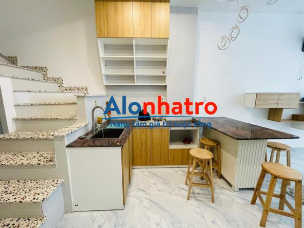 Cho thuê nhà decor sẵn vào ở ngay 247/15B Huỳnh Văn Bánh, Phú Nhuận