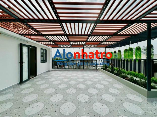 Cho thuê nhà đường CMT8, quận 3, ngang 6m, có 4 tầng giá 38 triệu