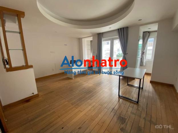 Cho thuê nhà nguyên căn hẻm xe hơi đường Ba Vì, Quận Tân Bình