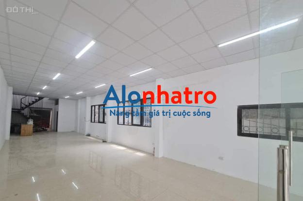 Nhà mặt phố Bạch Mai 1 sổ vuông đẹp 108m2, MT 5m, giá 32.5 tỷ, 0985868893