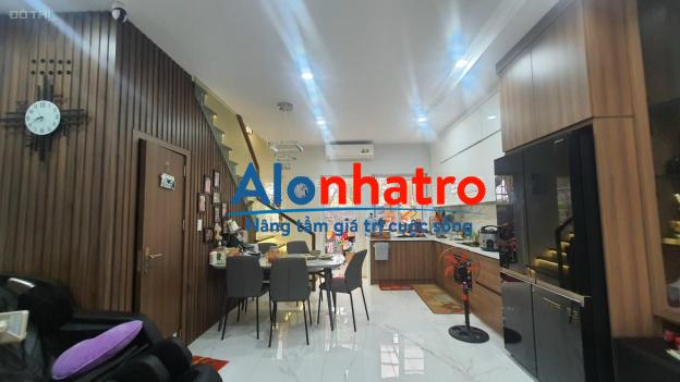 NHÀ PHỐ 5X16.5 PARK RIEVRSIDE FULL NỘI THẤT 8.5 tỷ
