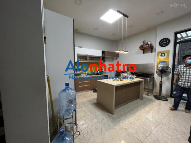 Cần tiền bán nhà phố 6x18 khu dân cư Đông Thủ Thiêm, Bình Trưng Đông, Quận 2